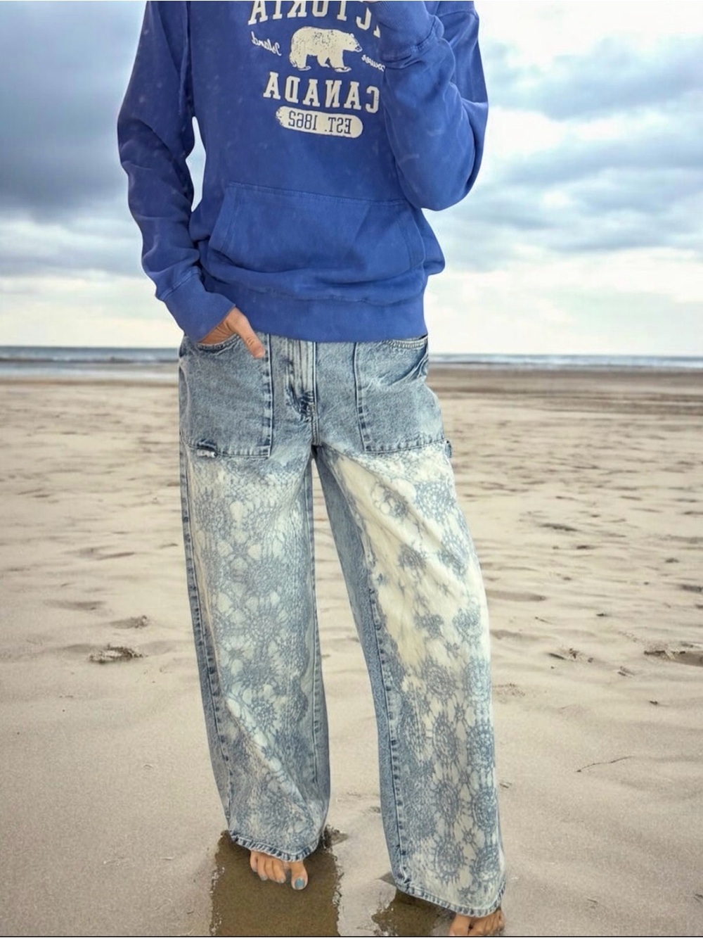 Forever 21 Acid Washed Custom Bleach Pattern Wide Leg Carpenter Jeans